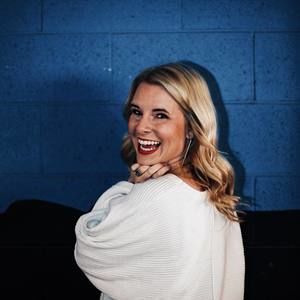 Meet your Posher, Mackenzie